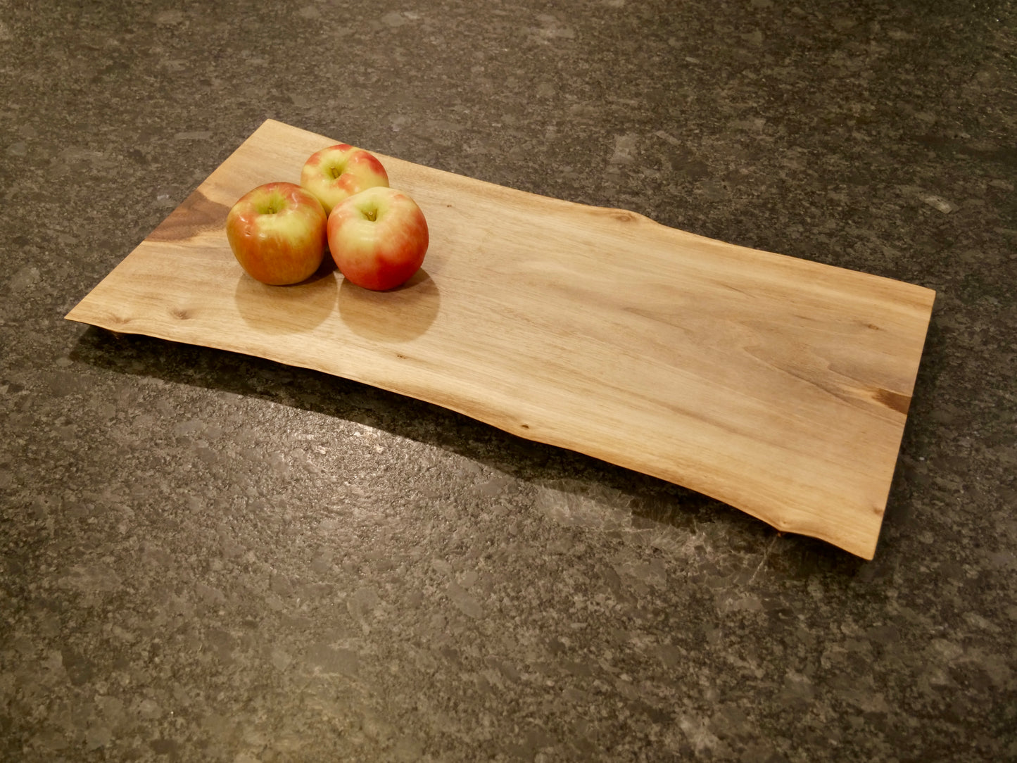 Live Edge Serving Board